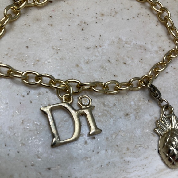 Diamond International Gold Tone Charm Bracelet With 5 Charms - Picture 4 of 8